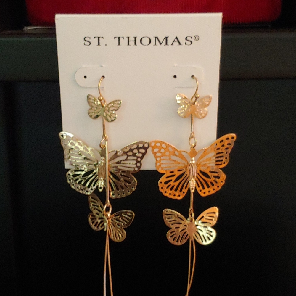 Earings